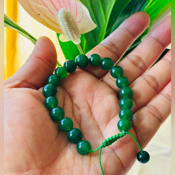 Green Jade 12 Mm Bracelet Gemstone - Picture 1 of 4